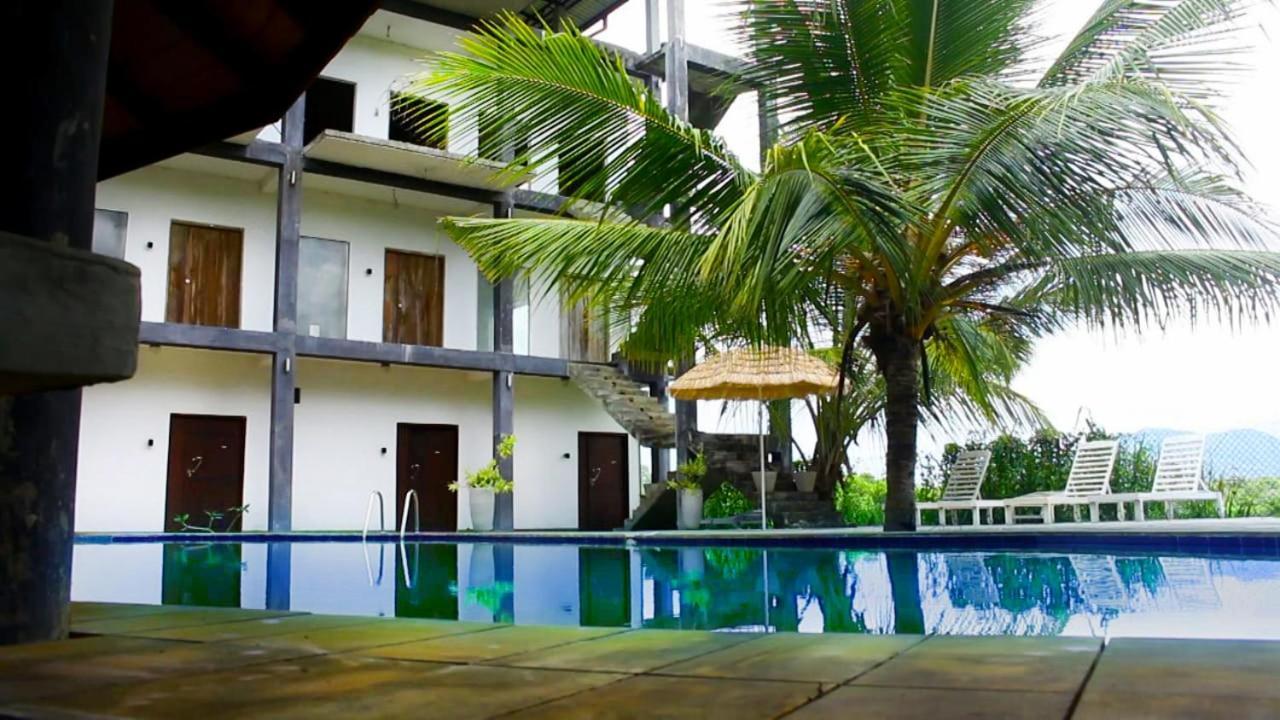 Wild Fortress Hotel Sigirîya Extérieur photo
