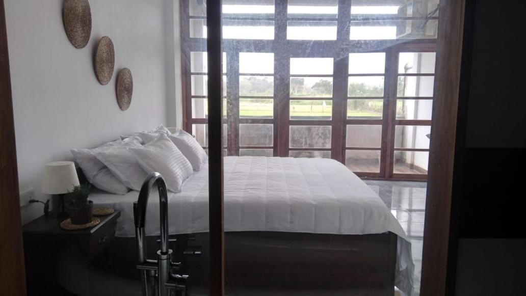 Wild Fortress Hotel Sigirîya Extérieur photo
